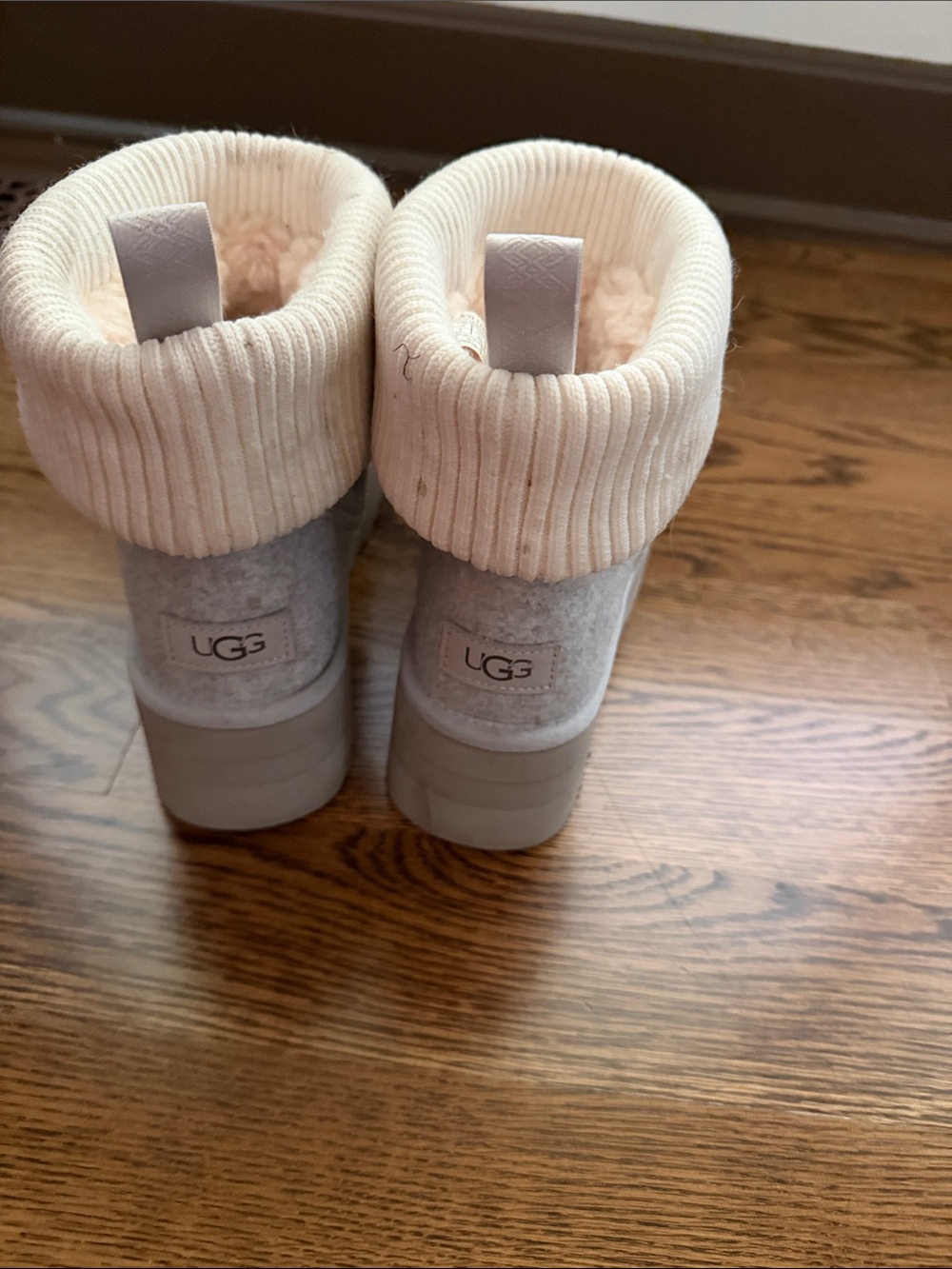 Ugg platform grey felt boots 9 - Picture 5 of 12